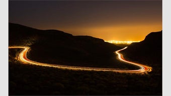 Immagine 0 per Light in Darkness