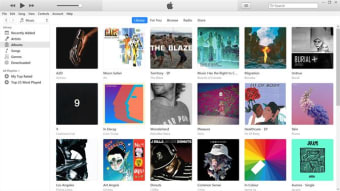 Apple iTunes Music Store 32-bit