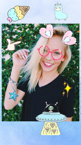 Image 0 pour Emoji Selfie Camera